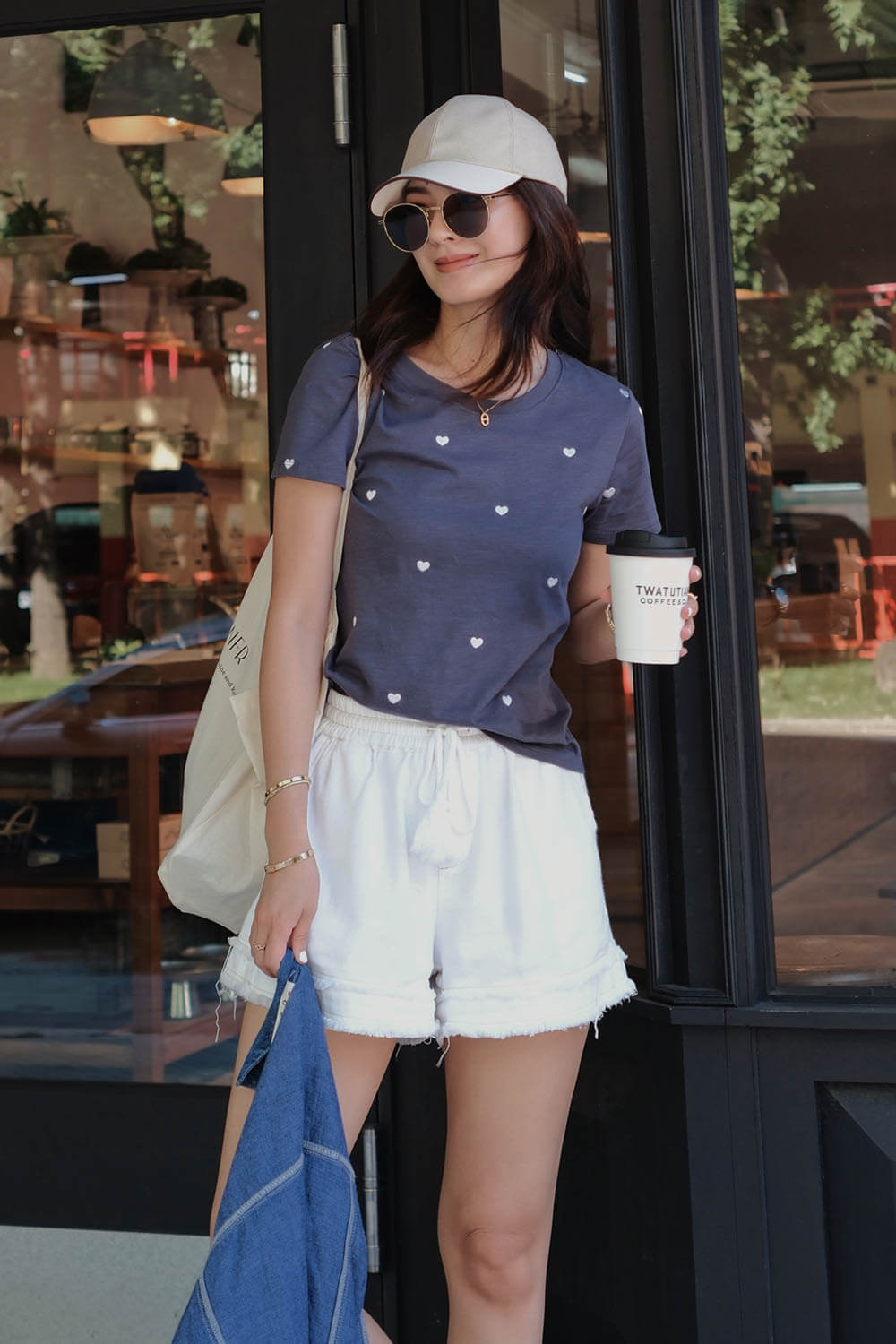 愛心刺繡短袖上衣