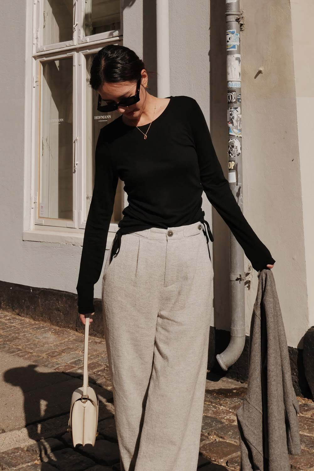 側抽皺圓領上衣