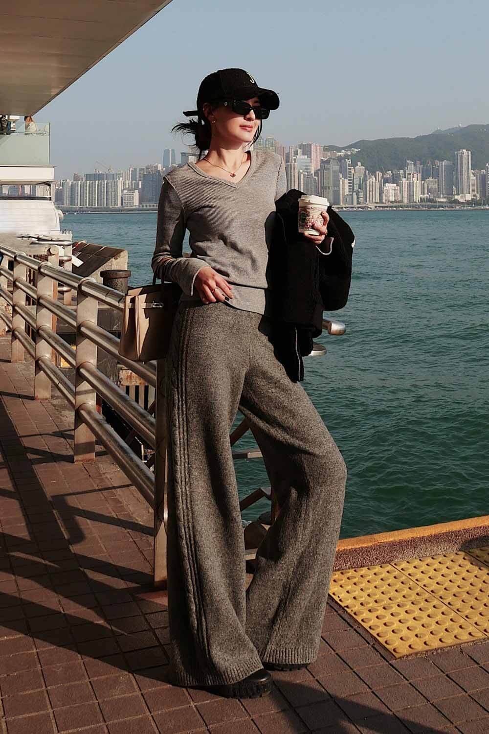 側麻花針織喇叭褲