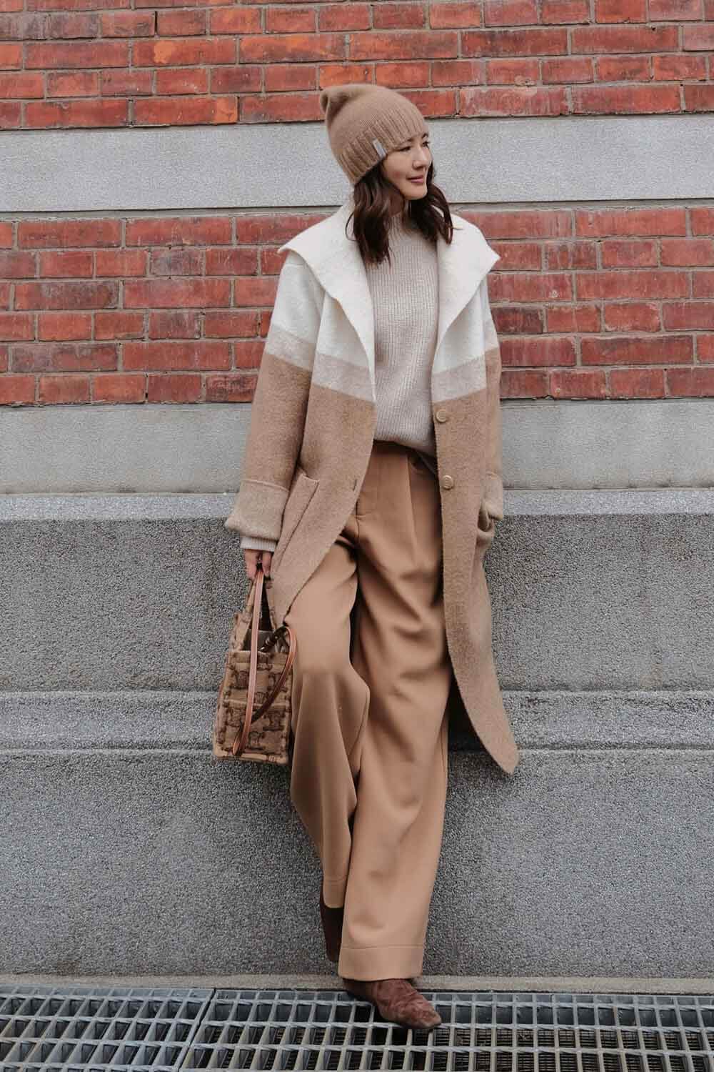 翻領長版針織大衣