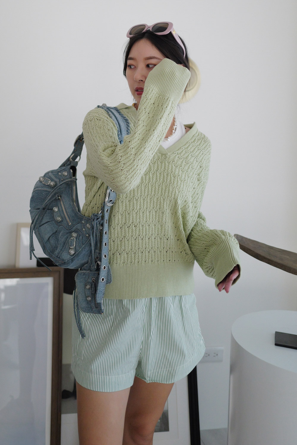 POLO挑洞針織上衣