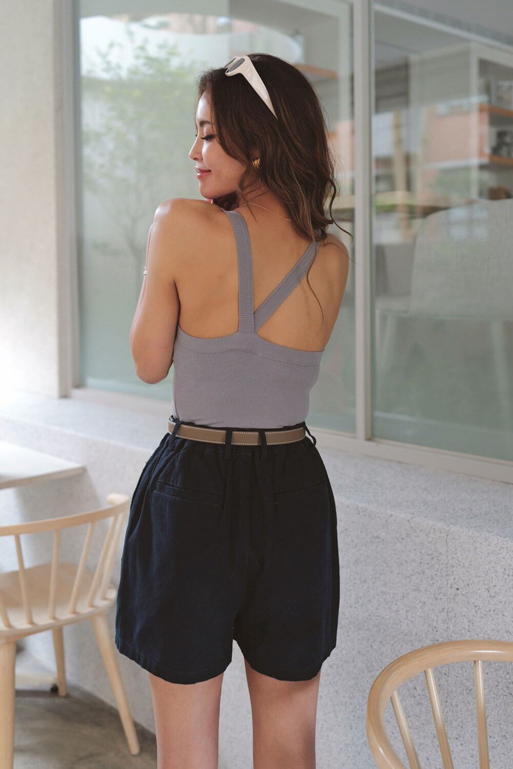 不對稱露背BRATOP