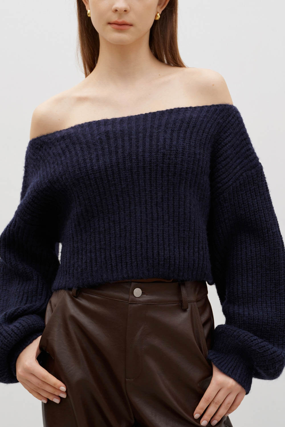 平口泡袖粗針織上衣