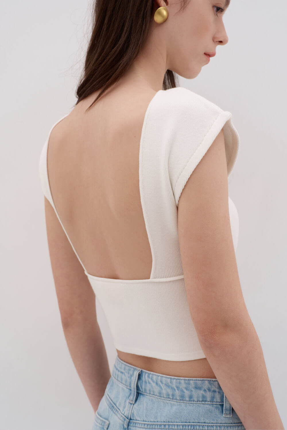 連袖露背針織上衣