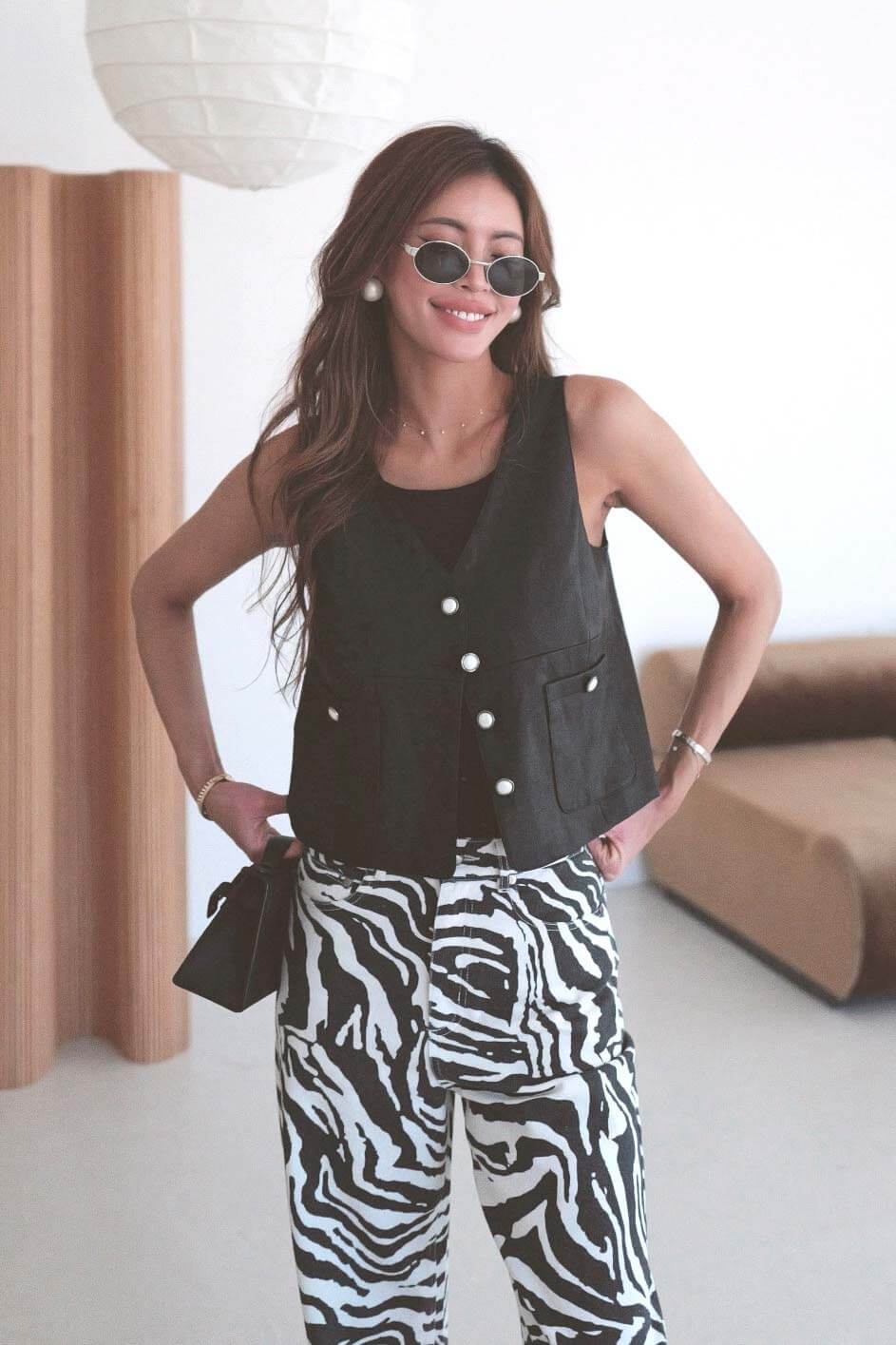 仿皮V領西裝背心