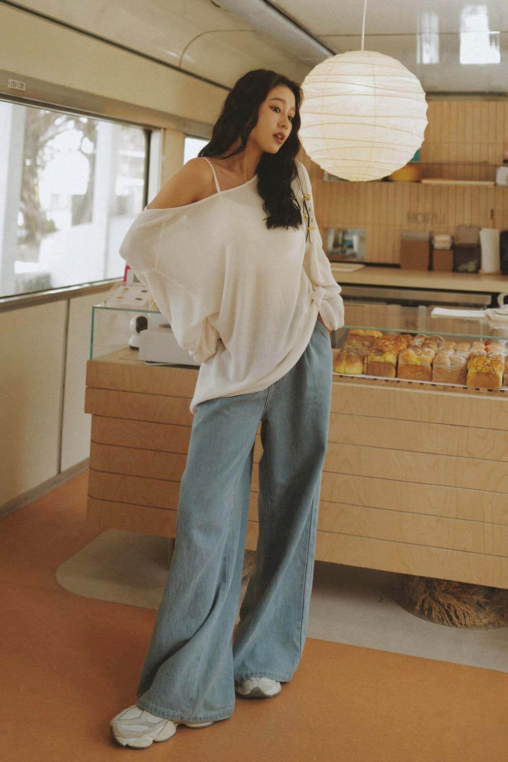 打褶牛仔大寬褲