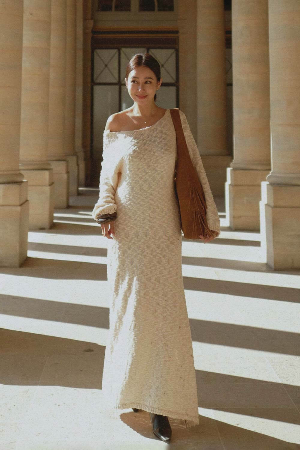 後挖背針織洋裝 後挖背針織洋裝