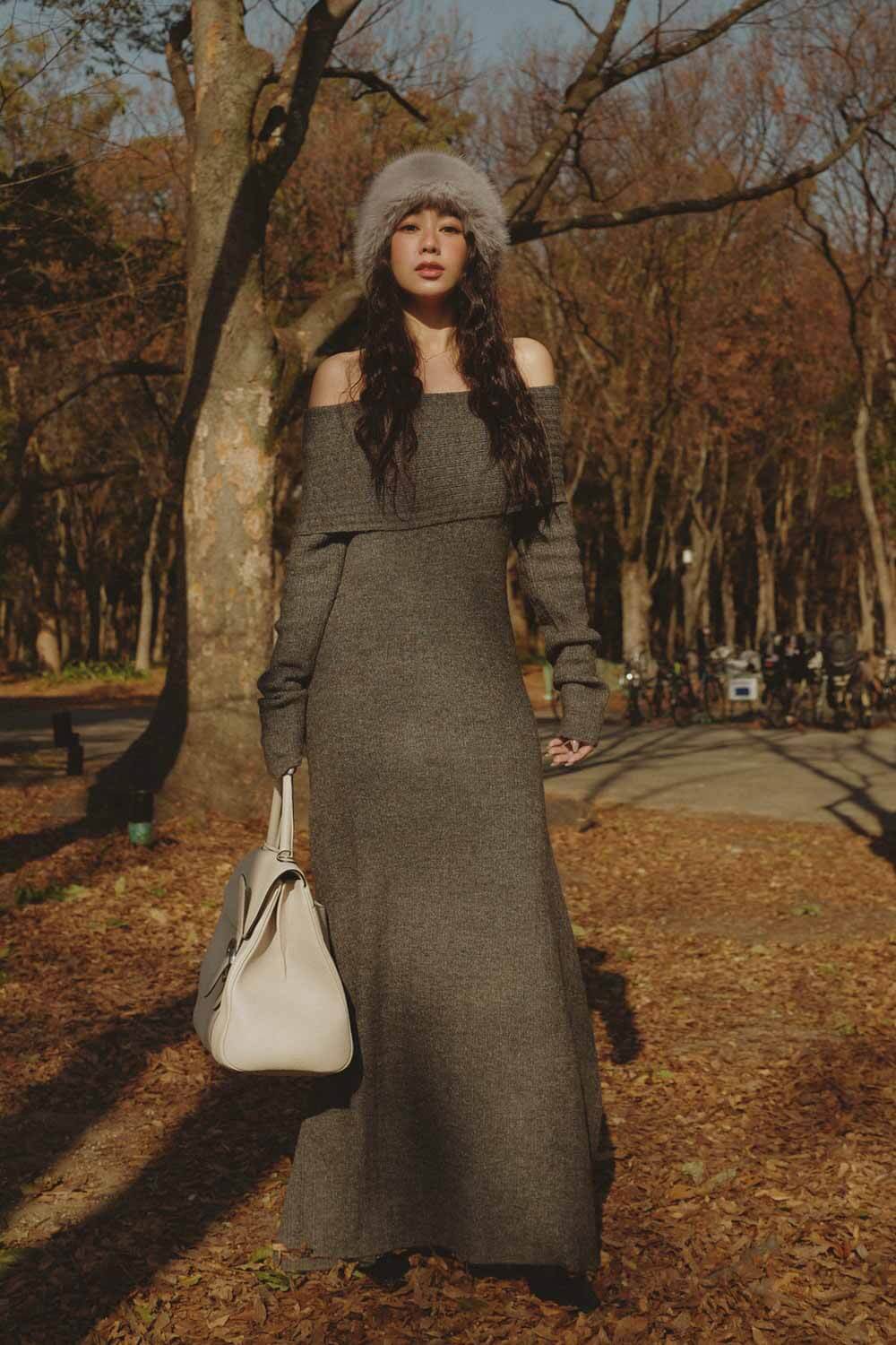 露肩馬海毛洋裝