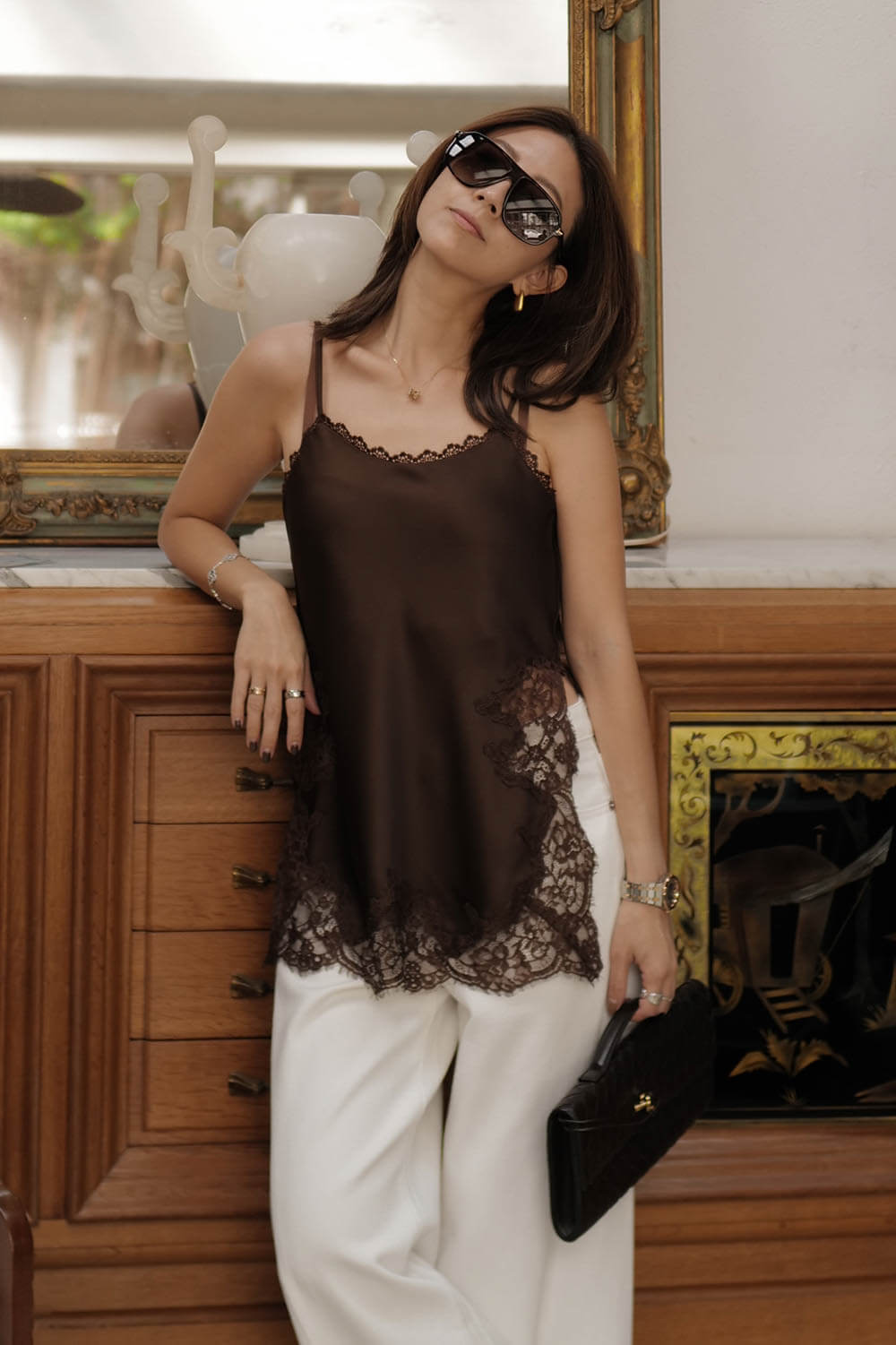 蕾絲花邊緞面背心