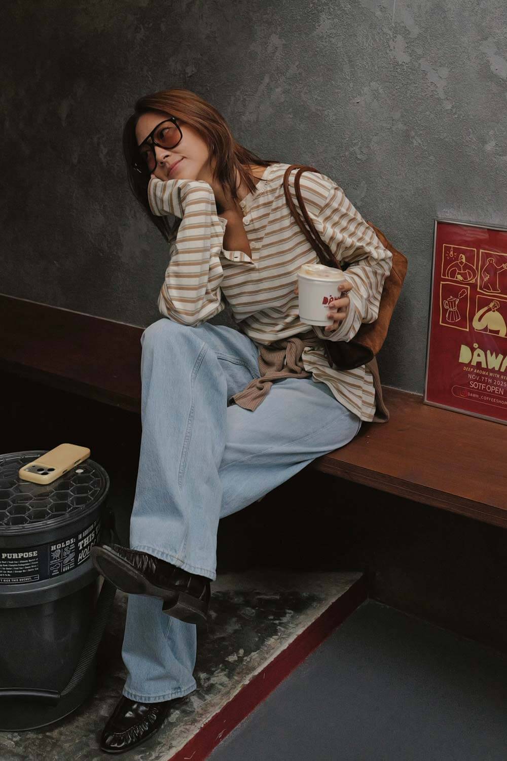 條紋圓領長袖上衣