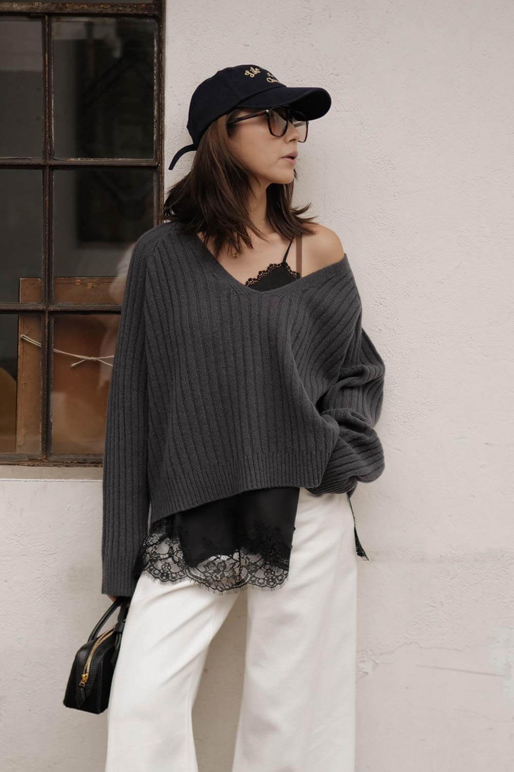 V領犛牛絨針織上衣