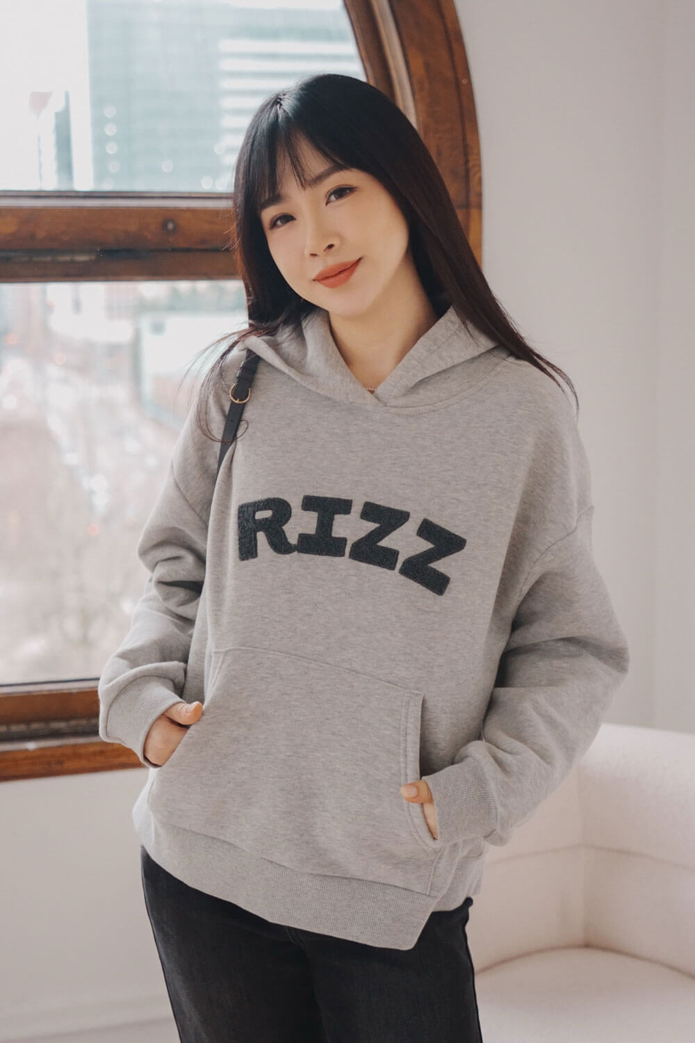 RIZZ毛巾繡連帽上衣