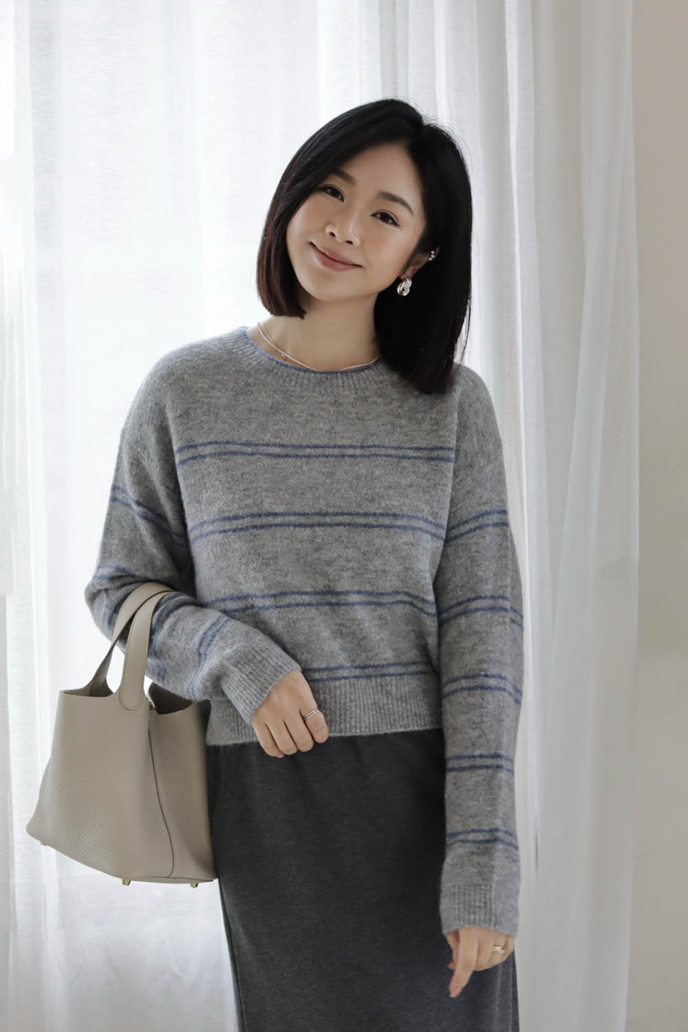 條紋設計圓領毛衣