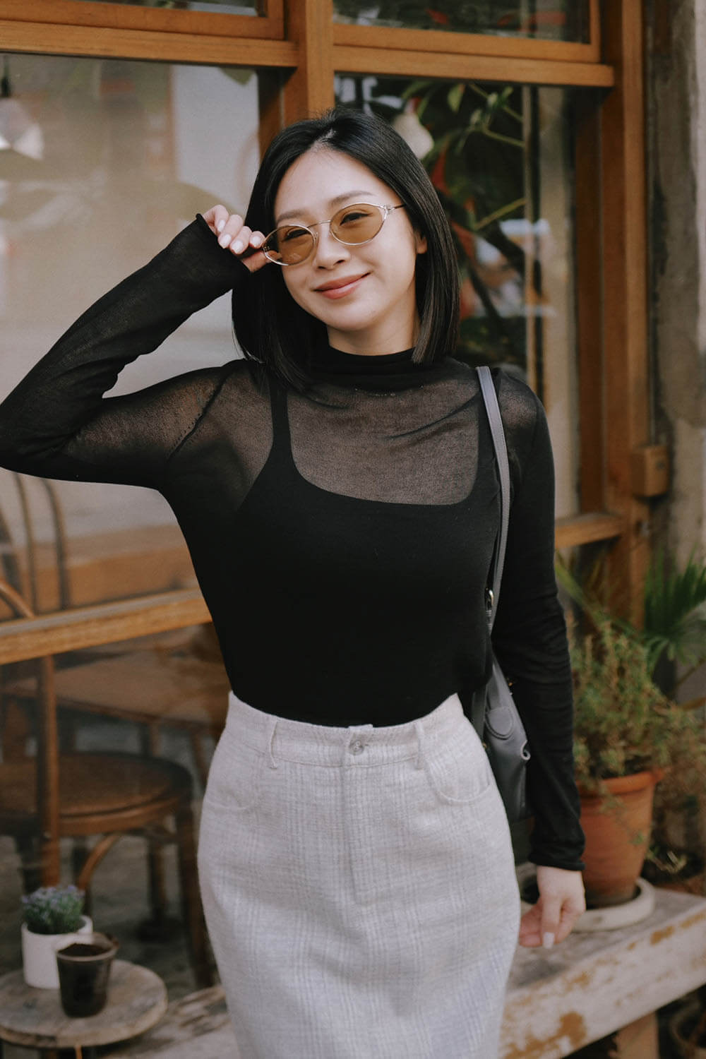 透膚高領針織上衣