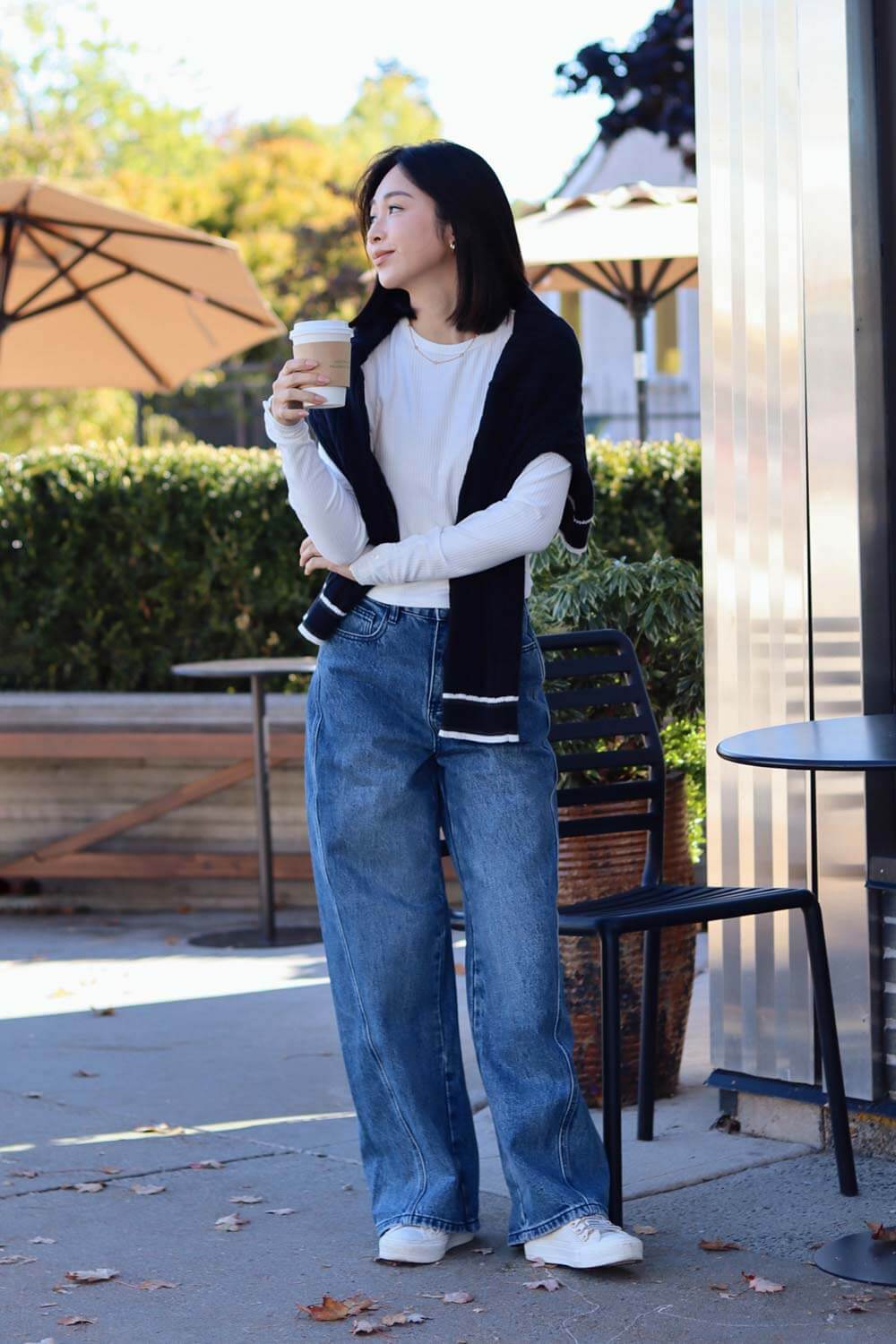 加長斜切線設計牛仔長褲 加長斜切線設計牛仔長褲