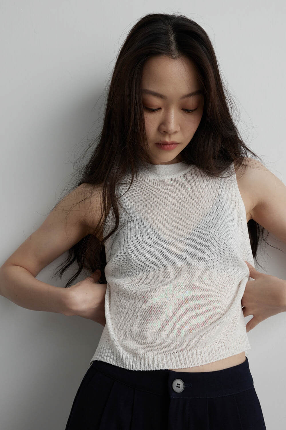 小高領削肩針織上衣