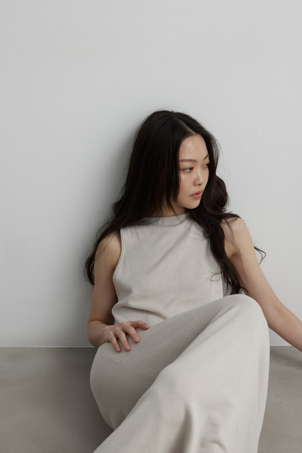 U領針織開衩洋裝