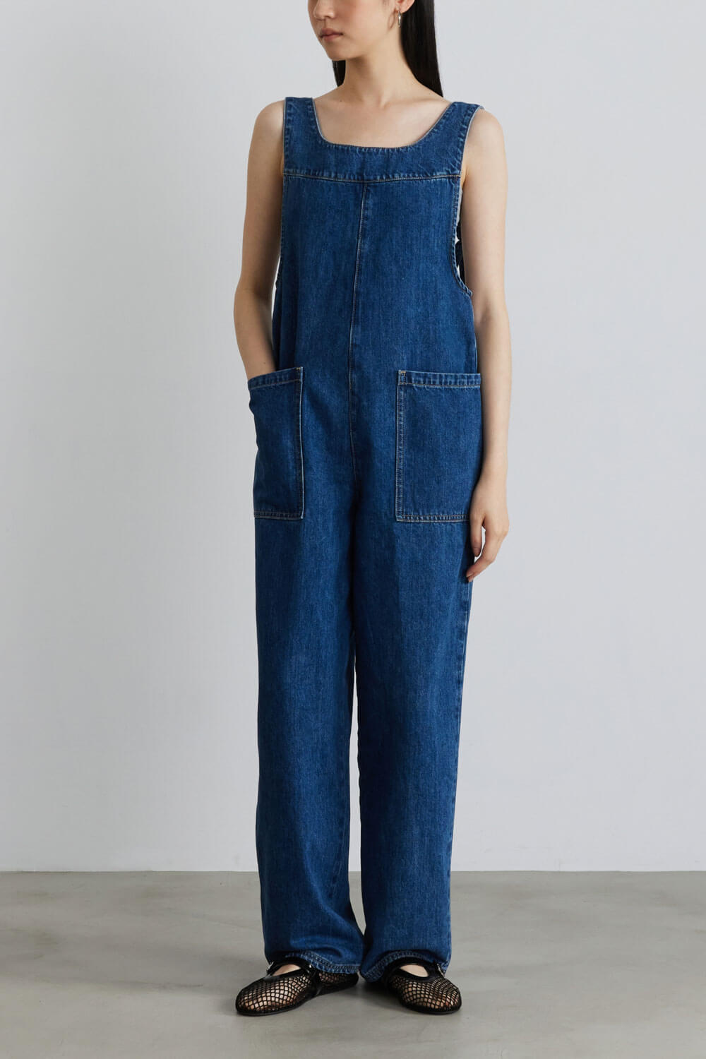 寬鬆直筒牛仔吊帶褲