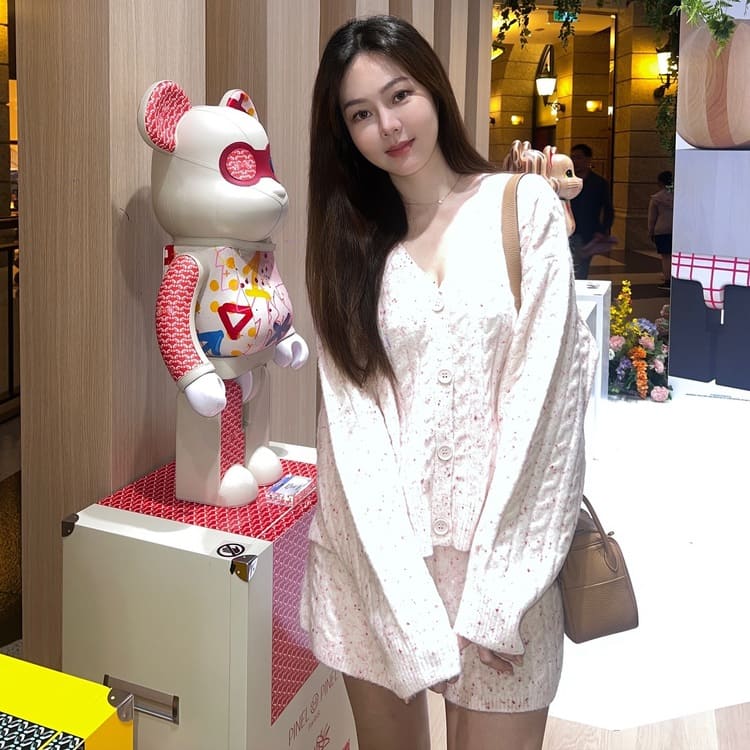 @rosalinwan