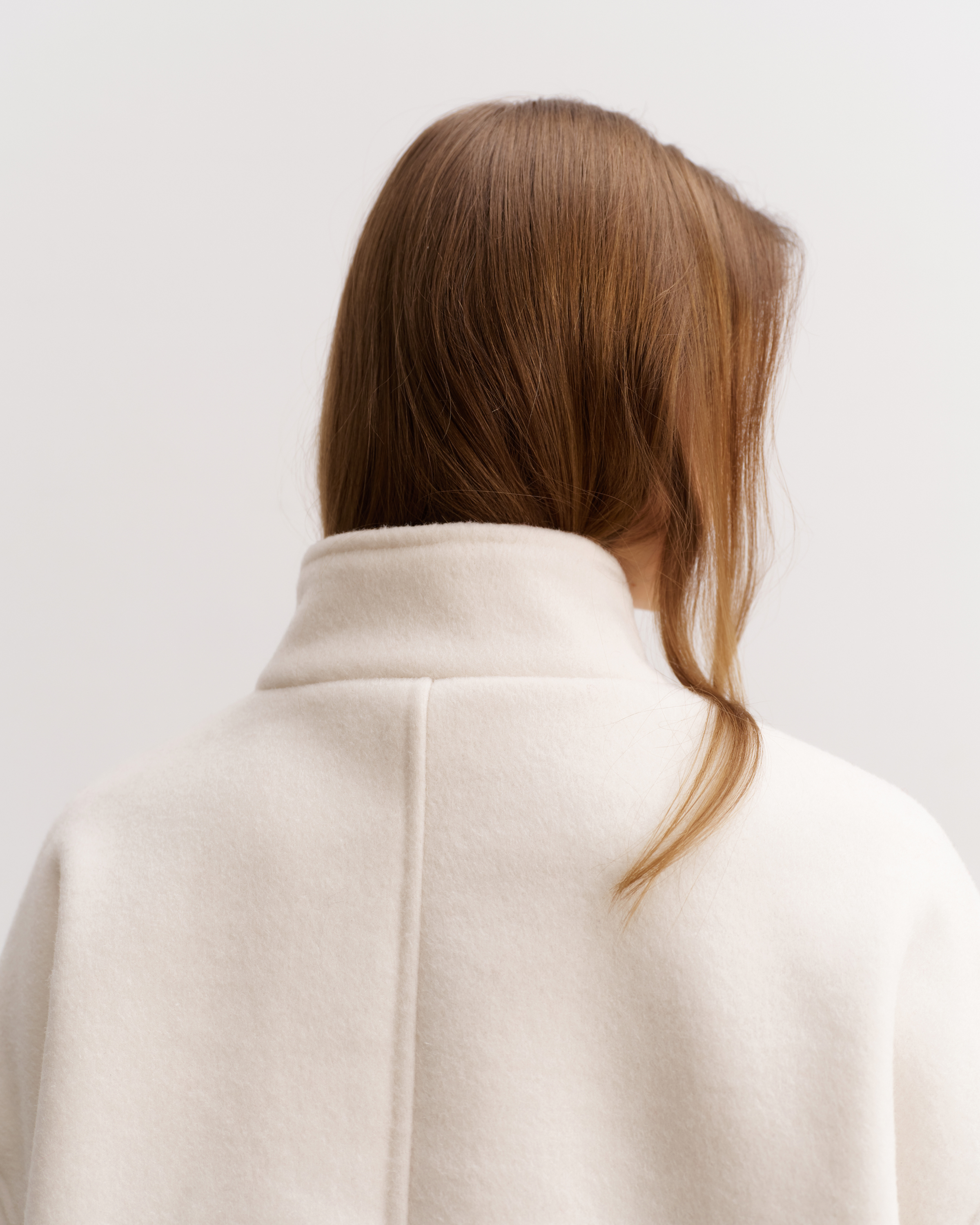 Clean Cut Outer / 極簡外在